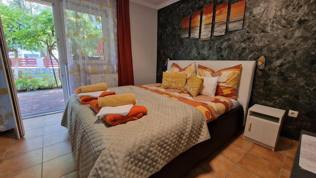 Veronika Villa Balatonfured Bagian luar foto