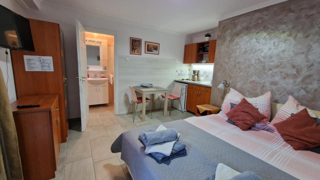 Veronika Villa Balatonfured Bagian luar foto
